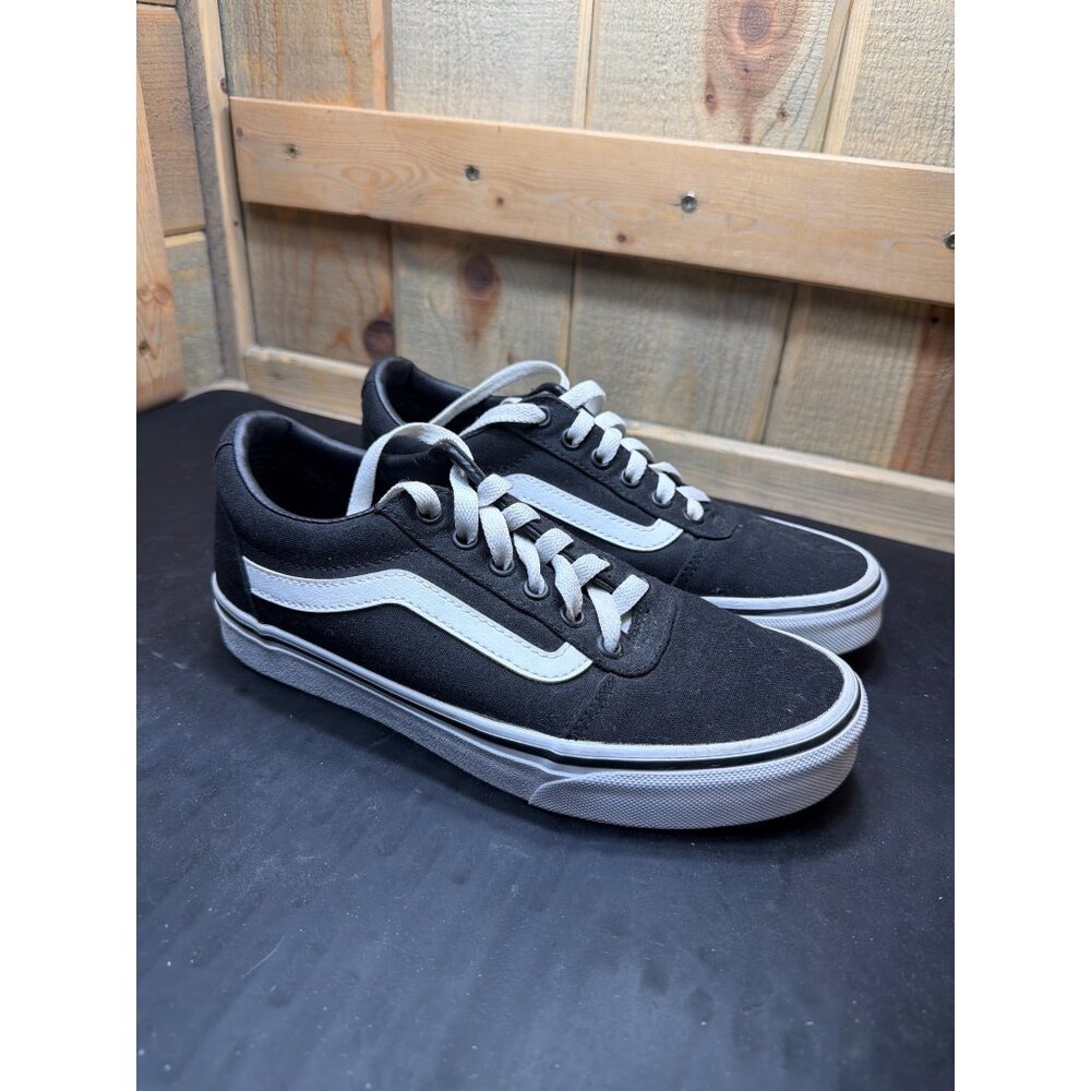 Vans Women’s Size 7 Black & White Old Skool Canvas Sneakers Classic Skate Shoes